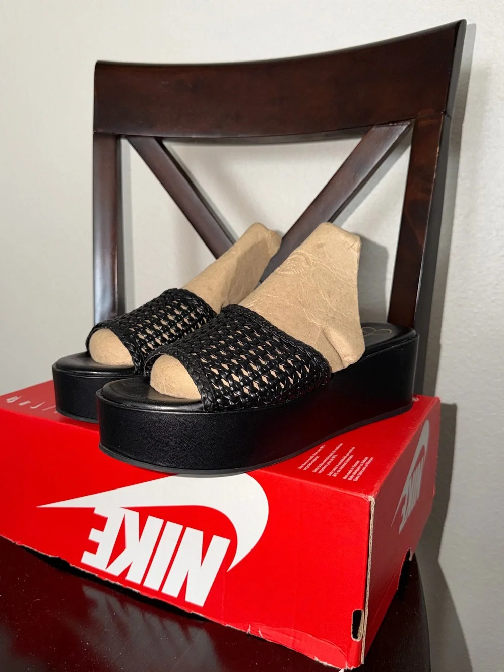 Jessica Simpson Women’s Black Woven Platform Slide Sandals size 8